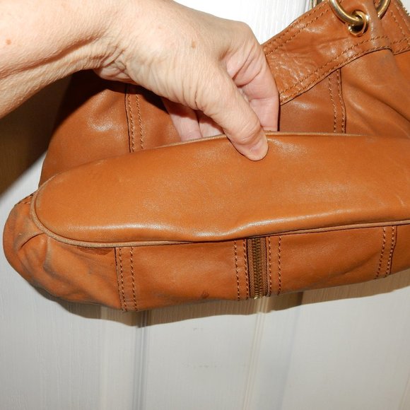 Michael Kors leather purse - Picture 4 of 5